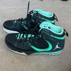Sleek Black and Teal Women's Athletic Shoes